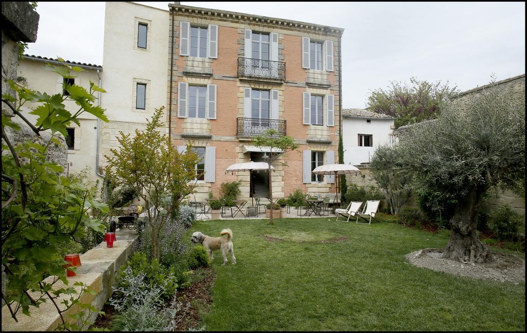 La Maison Rouge D'Uzes B&B Exteriör bild
