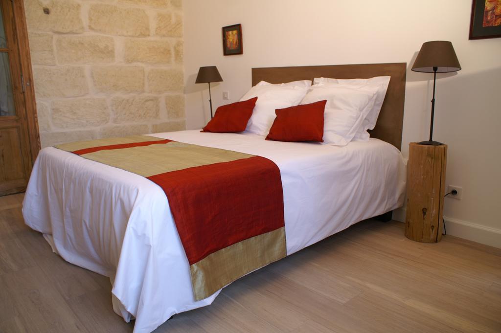 La Maison Rouge D'Uzes B&B Rum bild